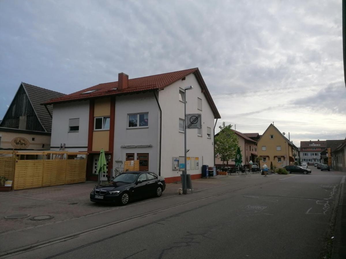 Santos Apartamento Kappel-Grafenhausen Exterior foto